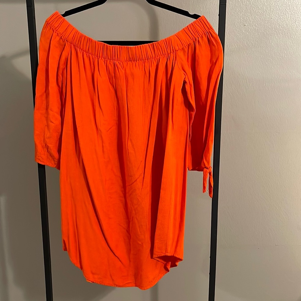 Old navy orange off the shoulder three quarter sleeve flowy dress Size S petite